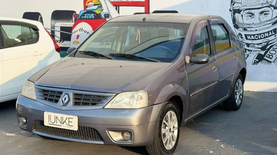 RENAULT LOGAN 1.6 PRIVILÈGE 16V FLEX 4P MANUAL RENAULT LOGAN 1.6 PRIVILÈGE 16V FLEX 4P MANUAL
